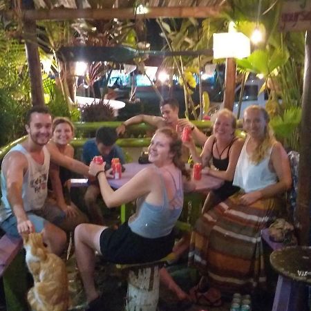 Coconut Hostel Bocas Town 외부 사진