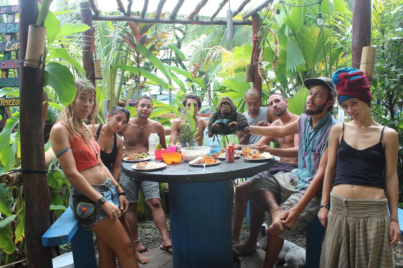 Coconut Hostel Bocas Town 외부 사진