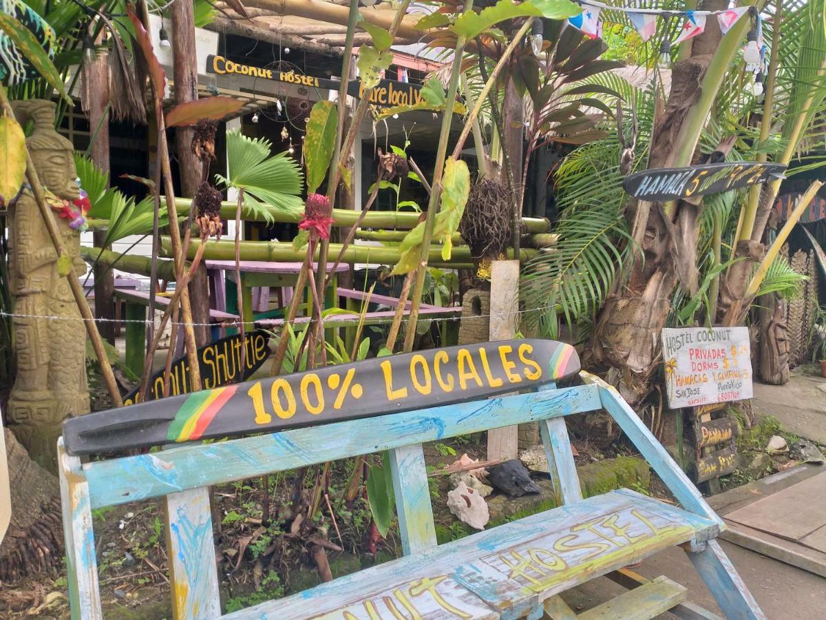 Coconut Hostel Bocas Town 외부 사진
